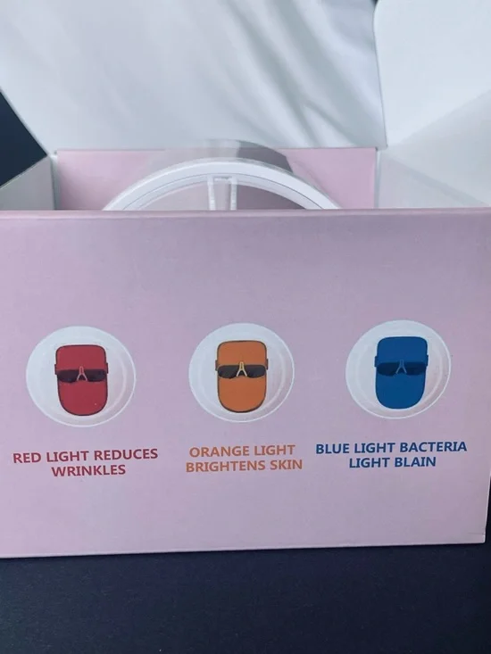 LED Light-Up Face Mask - Picture 5 of 8